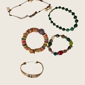 ACCESSORIZE WITH CHOICES! 5 bracelets!